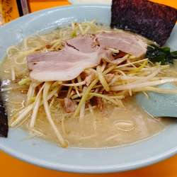 ネギラーメン７５０円&ごはん少々５０円