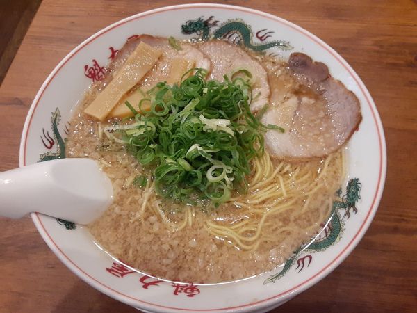「ラーメン大盛り」@ラーメン魁力屋 西大須店の写真