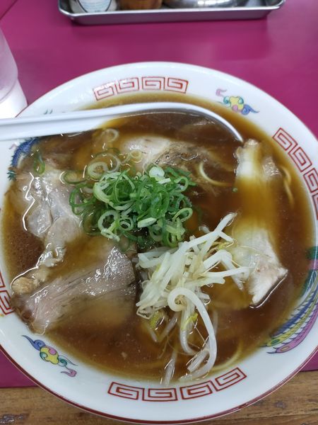 「醤油小」@特製ラーメン専門 豚菜館の写真