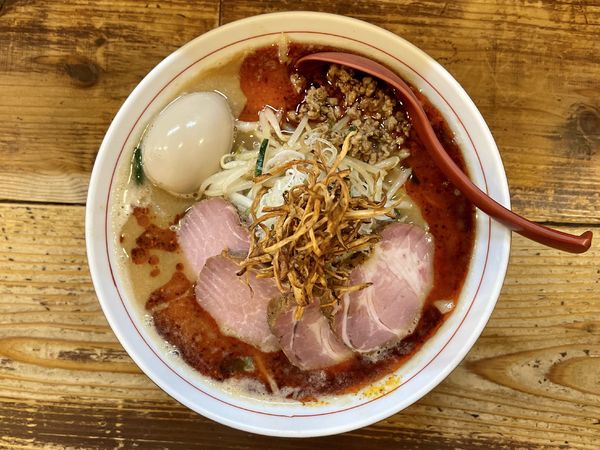 「サッポロ赤星 → 特製辛味噌らーめん 大盛」@東京味噌らーめん 鶉の写真