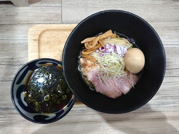 「【限定】鰹昆布水の醤油つけ麺＋味付けたまご」@徳島NOODLE ぱどるの写真