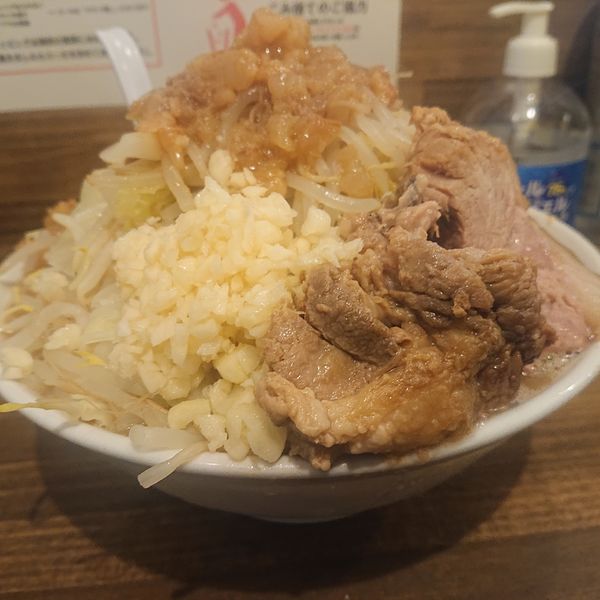 「ラーメン1050円(300g)」@男気らーめん アカギの写真