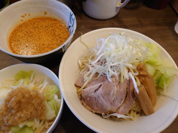 「【限定】広島つけ麺（並）800円＋ジロめし（ランチサービス）」@INOSHOWの写真