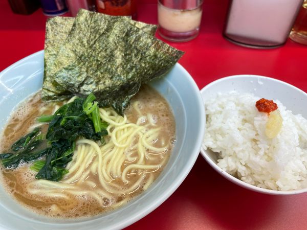 「朝ラーメン500円」@ラーメン堀田家の写真