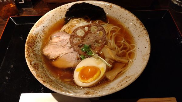 「醤油らーめん」@麺処 三虎の写真