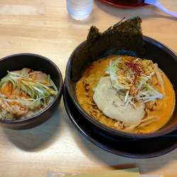 極ごま担々麺＋ぶた蒲丼（小）