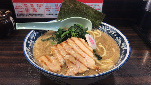 「煮干し豚骨ラーメン　￥780」@麺屋 武士道 本店の写真