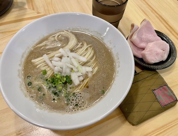 「煮干ソバ」@煮干ソバと米 今日の1番の写真