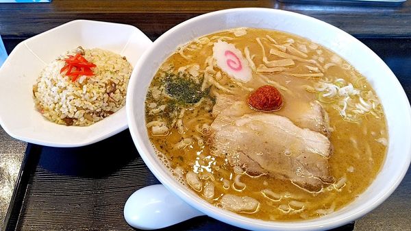 「みそ味(大)極太麺」@麺家 林商店の写真