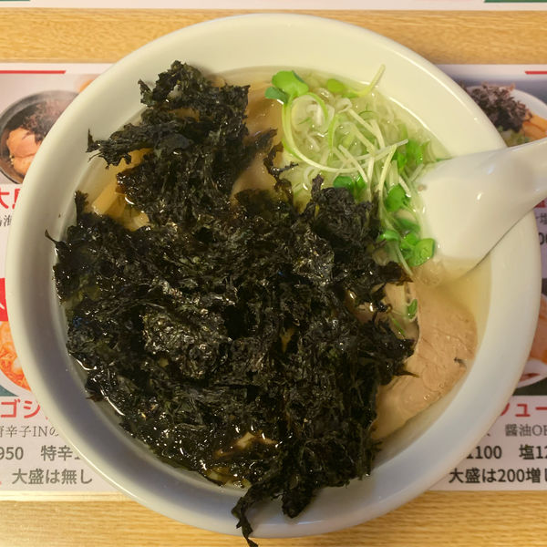 「島のり麺 塩味」@らぁ麺 よりみち 伊豆大島の写真