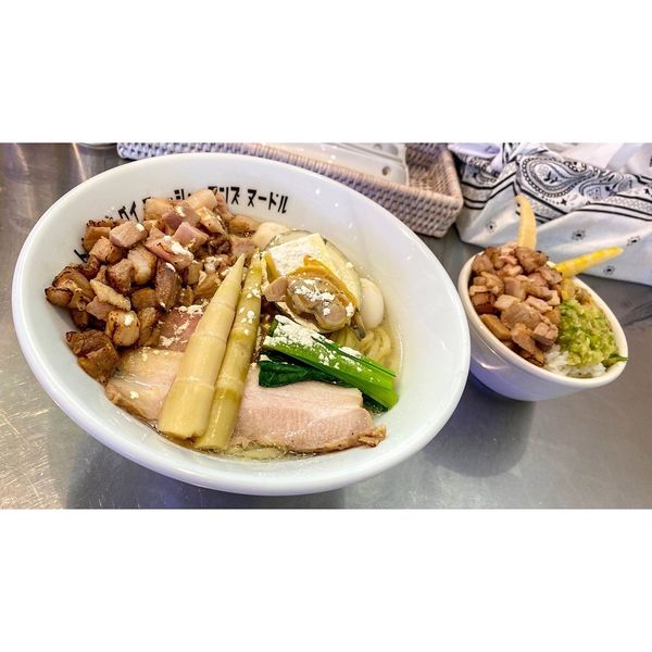 「潮まぜそば¥850 どっちーも! ¥250 TBFDON¥300」@Tokyo Bay Fisherman's noodleの写真