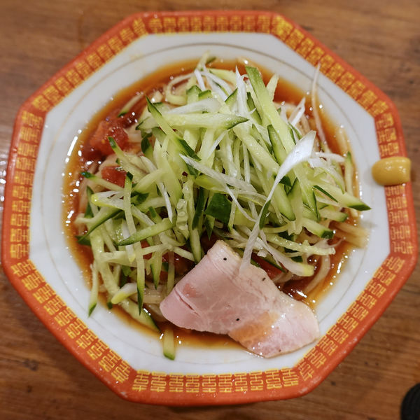 「冷やし中華 700円」@立ち呑み居酒屋 金町製麺の写真