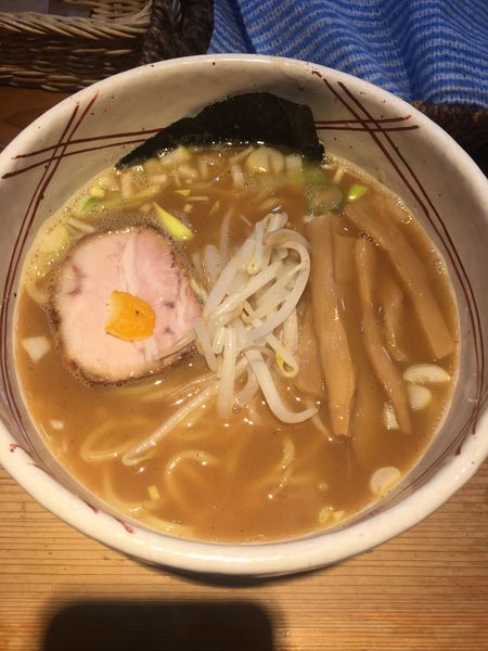 「中華そば(700円)」@らーめん・つけ麺 我家の写真