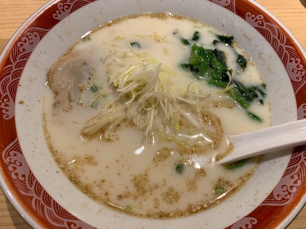 「半塩ラーメン」@俺流塩らーめん 渋谷センター街店の写真