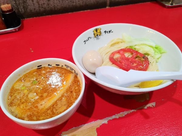 「味玉トマトつけ麺950円」@ゴールデンタイガーの写真