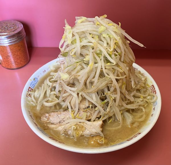「大ラーメン　ヤサイカラメ」@ラーメン二郎 ひばりヶ丘駅前店の写真