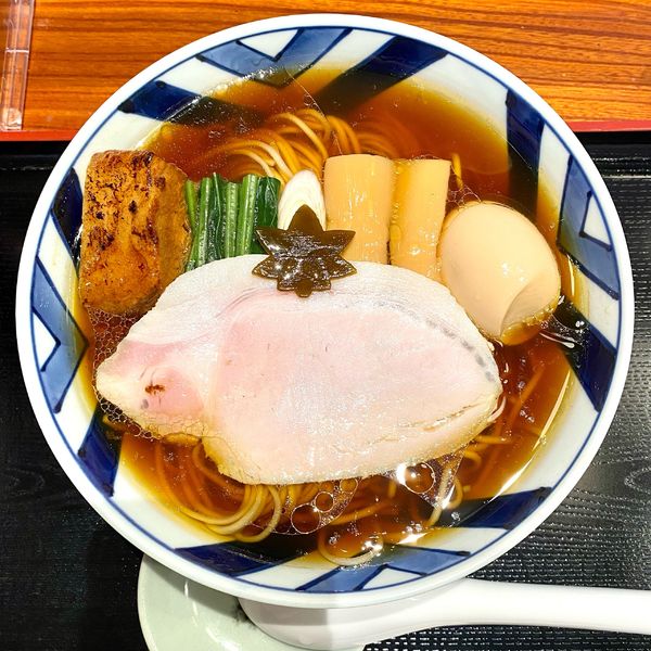 「特製中華そば」@食煅 もみじの写真