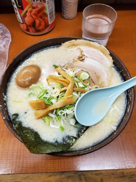 「ラーメン」@屋台ラーメンとんこつ貴生 稔台店の写真