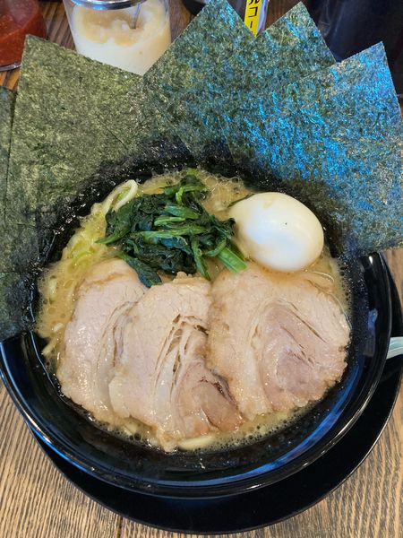 「スペシャルラーメン」@横浜家系ラーメン さがみ家 インターパーク店の写真