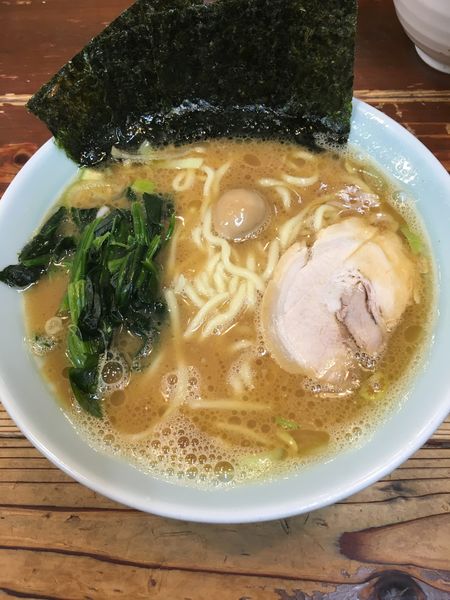 「ラーメン(700円)」@壱六家 大森店の写真