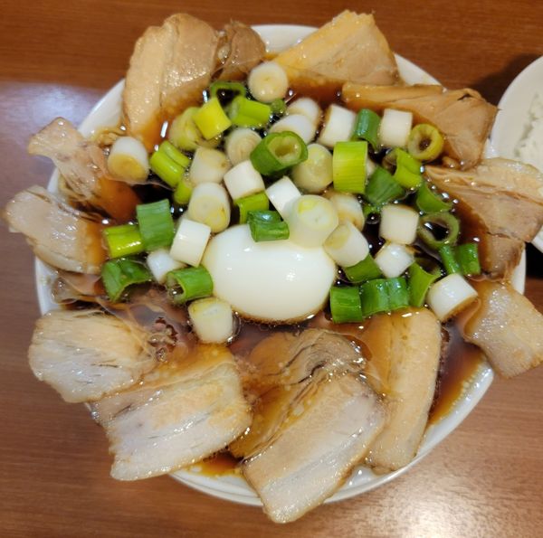 「チャーシュー中華そば　半熟玉子」@濃厚中華そば 佐とうの写真