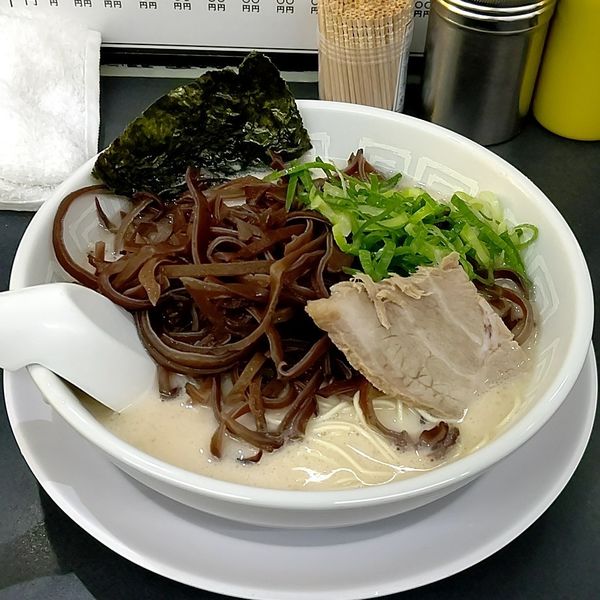 「きくらげラーメン」@博多天神 お茶の水店の写真