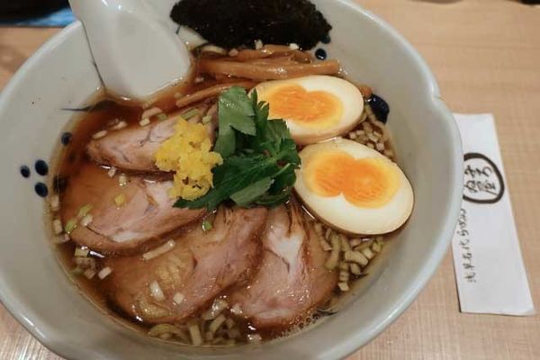 「ちゃーしゅうめん　1,100円＋縁たま　150円」@与ろゐ屋の写真