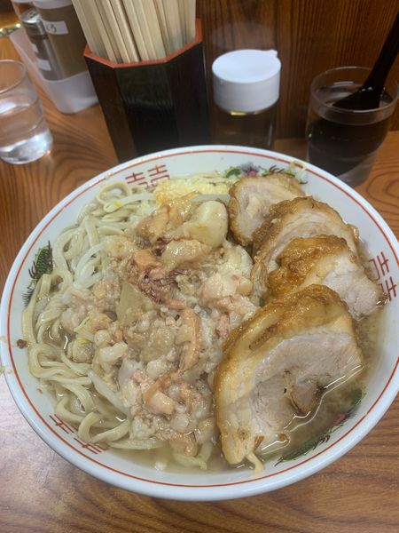 「豚入りラーメン」@ラーメン二郎 亀戸店の写真