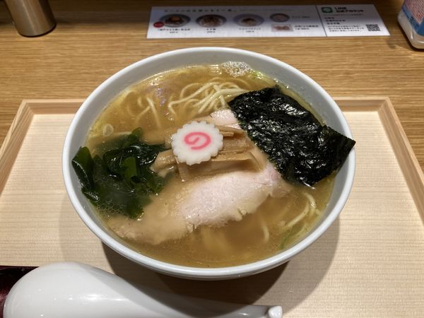 「中華そば」@ソラノイロ ARTISAN NOODLESの写真