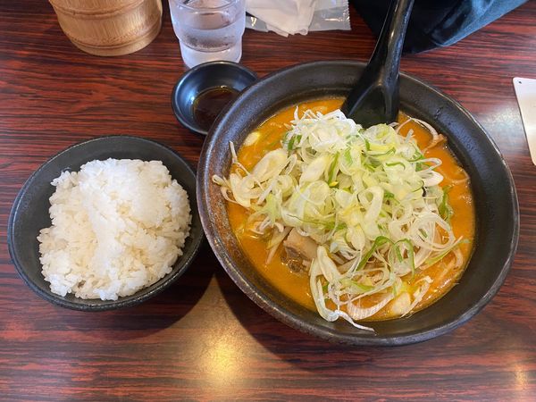 「味噌オロチョンらーめん🍜🥢(ネギ増し)」@北海道らーめん ひむろ 錦糸町店の写真