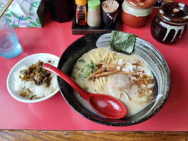 「だいのじラーメン　半ライス」@麺屋 だいのじの写真