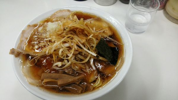 「ネギチャーシューメン1,000 円」@みんみんラーメンの写真