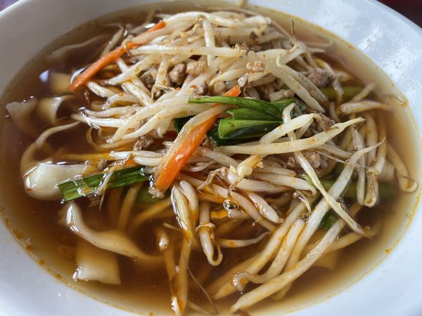 「刀削麺・台湾ラーメン550円（+餃子）」@新中国料理 福香亭の写真