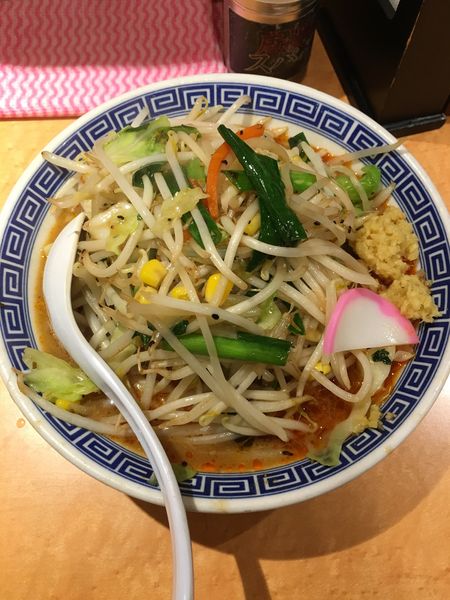 「辛激タンメン(850円)1辛・しょうが入り」@東京タンメン トナリ アトレ上野店の写真