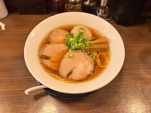 「特製中華そば」@中華そばと餃子の写真