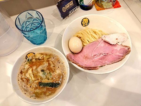 「濃菜つけ麺＋味玉」@濃菜麺 井の庄 荻窪店の写真