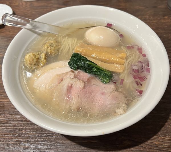 「特製貝出汁塩そば」@貝出汁 中華そば 竹祥の写真