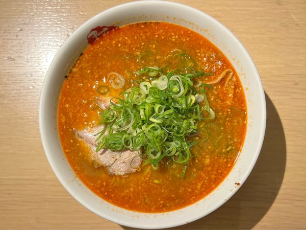 「辛みそラーメン」@京都銀閣寺 ますたにラーメン 日本橋本店の写真