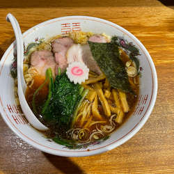生姜醤油ラーメン830円