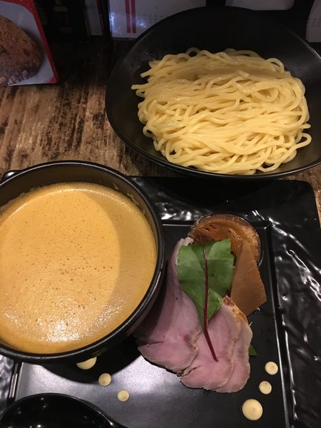 「つけ麺(900円)」@牛骨らーめん ぶるず 門前仲町店の写真