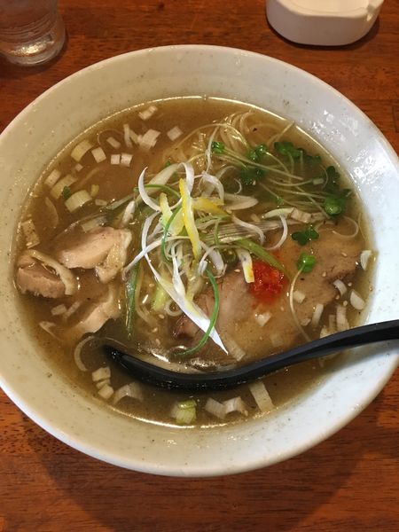 「ゆずしおらー麺(720円)」@めん屋 まんまるの写真