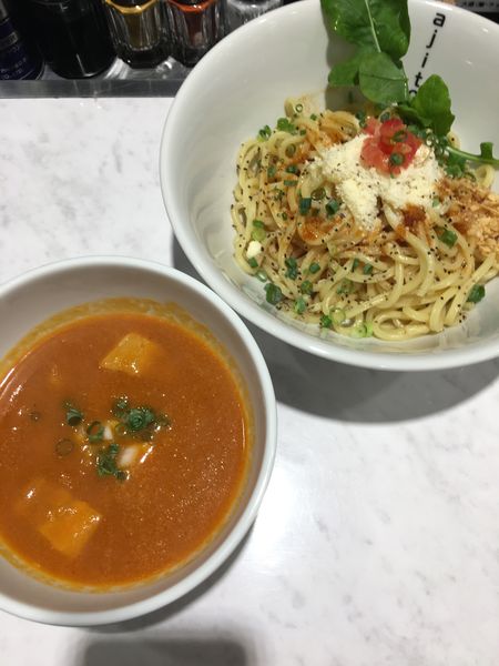 「つけ麺ペペロッソ(850円)」@ajito ism shinjuku baseの写真