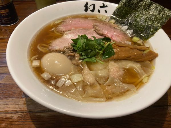 「醤油特製ラーメン　大盛」@中華そば 幻六の写真