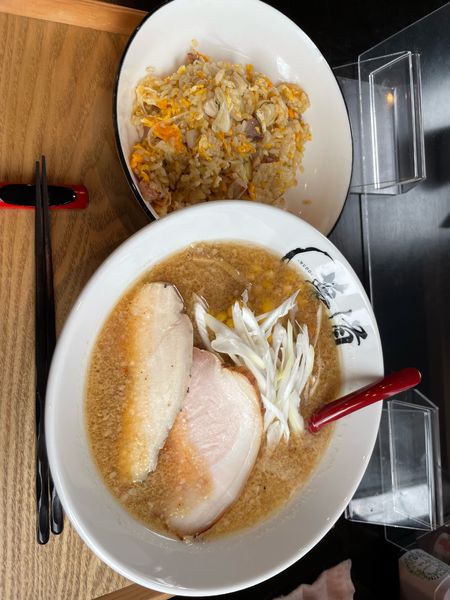 「味噌ラーメン&半チャーハン」@ラーメン 夢道の写真