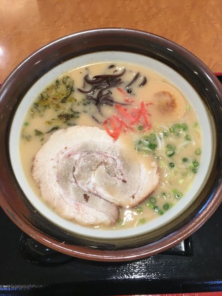 「博多豚骨ラーメン(790円)」@下総醤油らーめん 宝醤軒の写真