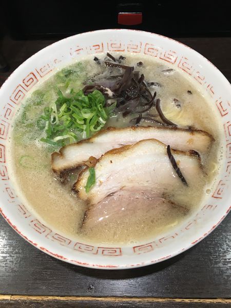 「ラーメン(680円)」@博多らーめん 濱田屋 北千住店の写真