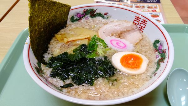 「背脂中華そば６９０円」@東京ラーメン町屋の写真