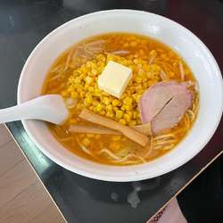 みそバターコーンラーメン