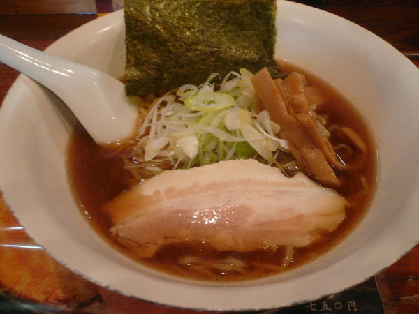 「だし醬油らーめん」@酒味の店 ひきひできの写真