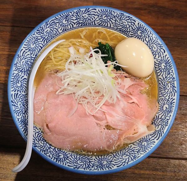 「濃厚あさり中華そば+大盛り+味玉」@貝出汁中華そば 貝香屋の写真